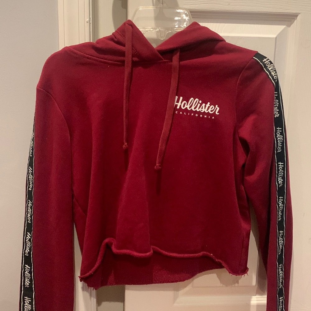 Hollister cropped sweatshirt